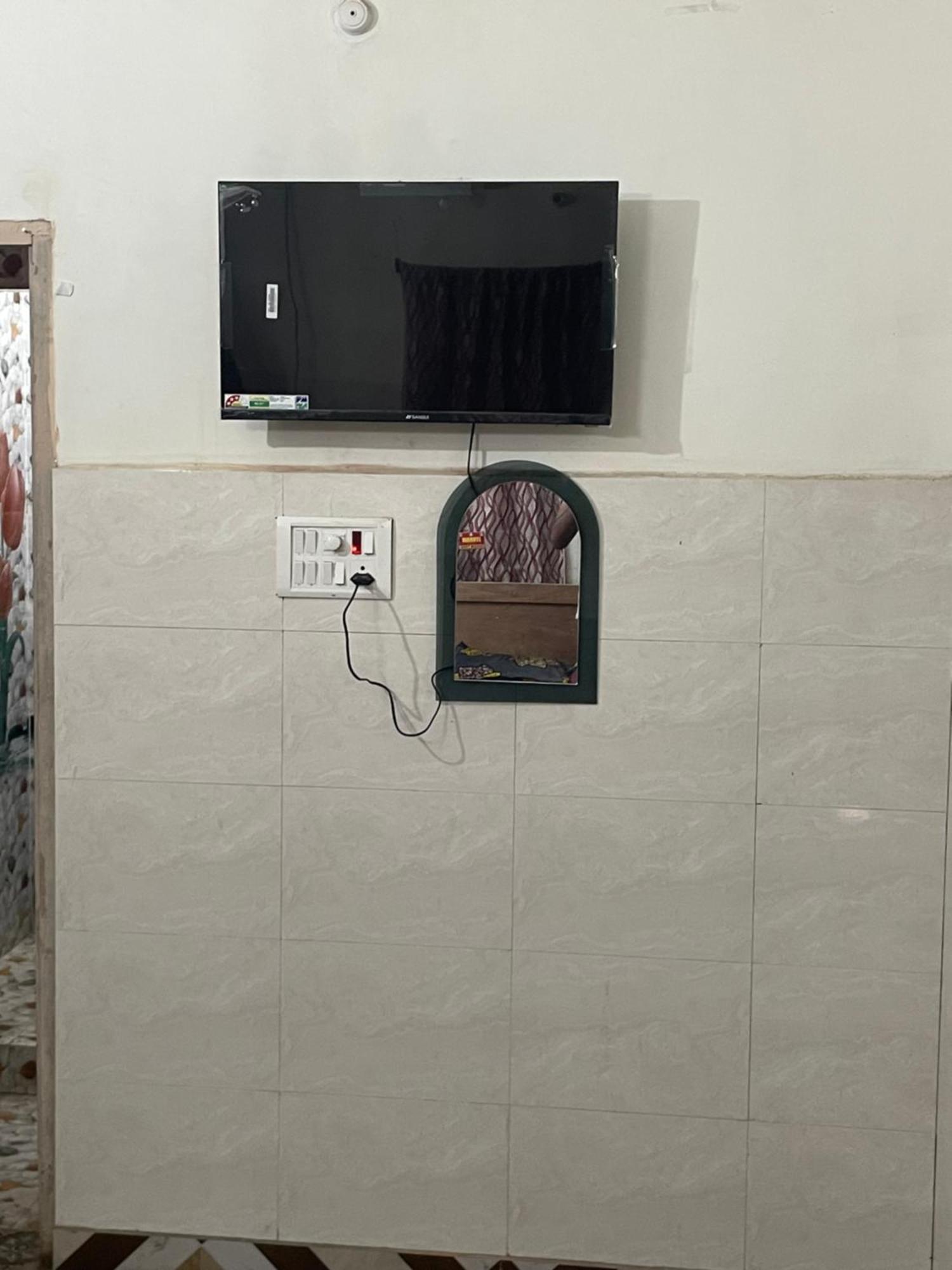 פאטנה Om Guest House מראה חיצוני תמונה