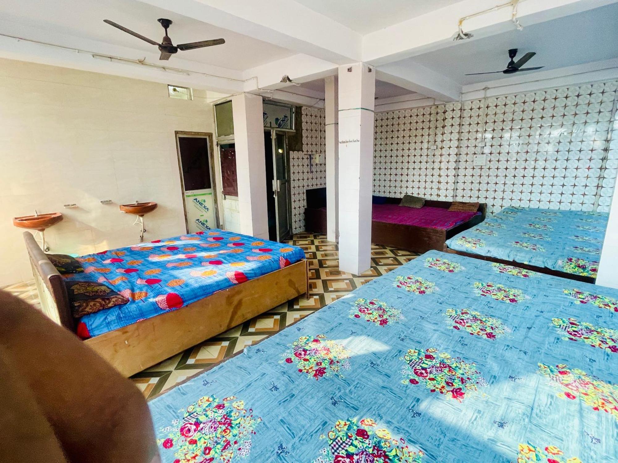 פאטנה Om Guest House מראה חיצוני תמונה